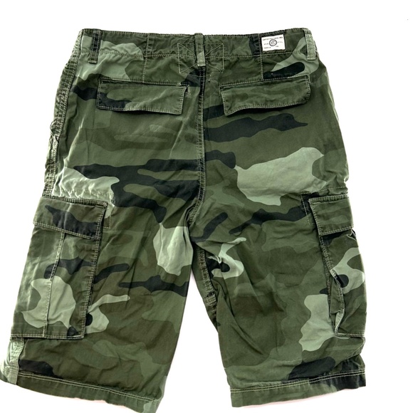 Boy GAP Husky Size 18 Cargo Shorts - Picture 3 of 6